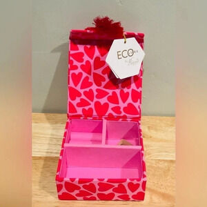 Brand new jewelry box hand crafted. Pink with red hearts. Made by Preserve brand